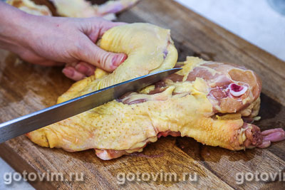 Курица с копчеными колбасками в сливках, Шаг 03