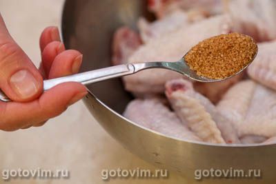 Куриные крылышки в глазури из томатного соуса с коньяком, Шаг 04