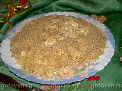 Слоеный салат из курицы. Фото-рецепт