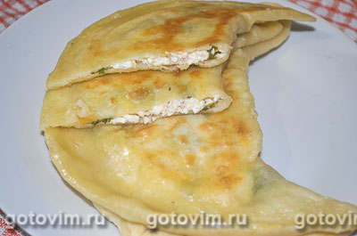 Кутабы с творогом и зеленью. Фото-рецепт