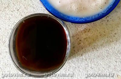 Домашний кофе латте с пенкой из молока, груши и малинового сорбета, Шаг 04