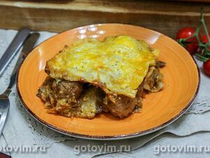 Лазанья с фрикадельками, овощным соусом и бешамель