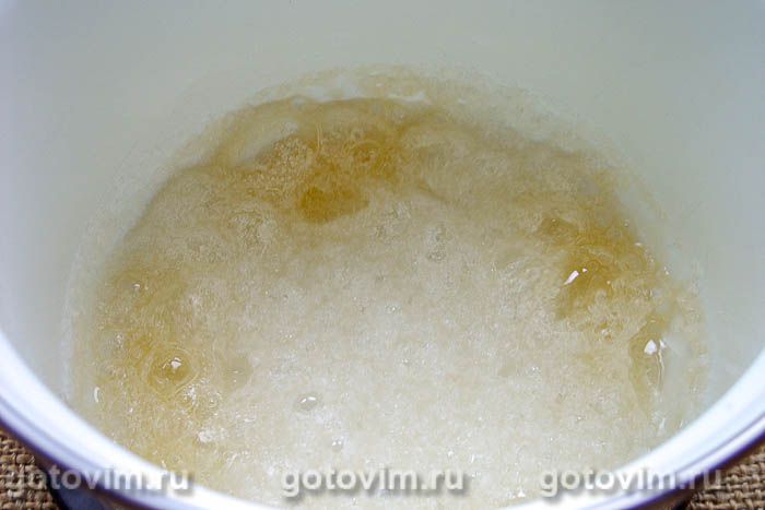   ,  04