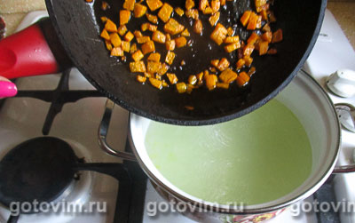 Легкий суп с щавелем и шпинатом, Шаг 04
