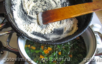 Легкий суп с щавелем и шпинатом, Шаг 06