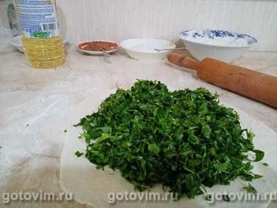 Лепешки из пресного теста с зеленью (на сковороде), Шаг 04