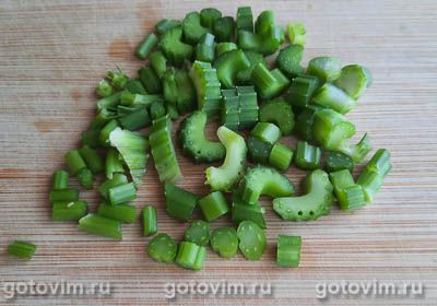Овощной суп из свежего зеленого горошка, Шаг 03