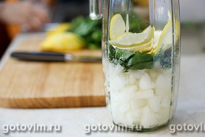 Домашний лимонад из лимонов, дыни и мяты, Шаг 05