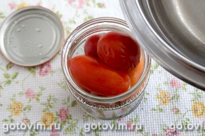 Маринованные помидоры со сливами, Шаг 05