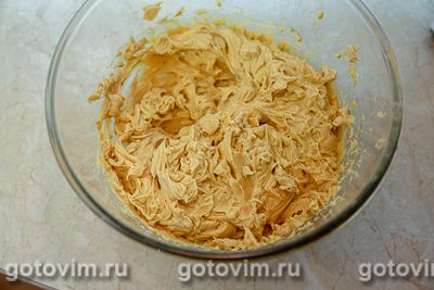 Масляный крем со сгущенкой и орехами, Шаг 04