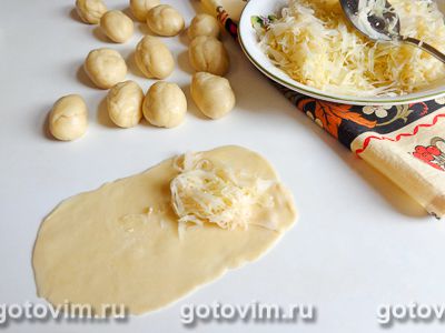 Вэрзэре (молдавские пирожки с капустой), Шаг 08