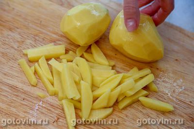 Жареные молоки лососевых с картошкой на сковороде, Шаг 02