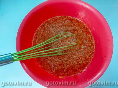 Морковно-медовый торт с кремом из сливочного сыра и сгущенки , Шаг 04