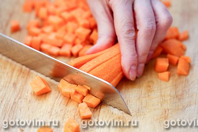 Гарнир из моркови с зеленым горошком, Шаг 01