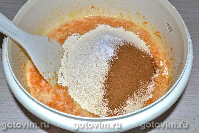 Морковный пирог со сметанным кремом, Шаг 04