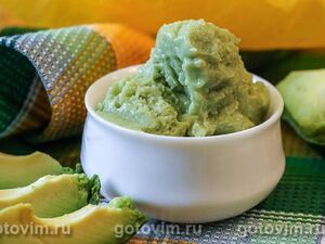 Мороженое из авокадо с лаймом
