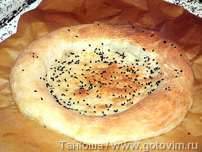 Простые таджикские лепешки оби нон («Хлеб на воде»), Шаг 04