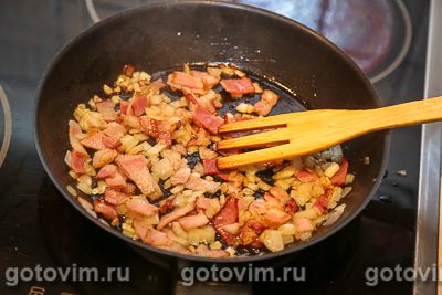 Оладьи с сыром, беконом и жареным луком, Шаг 05
