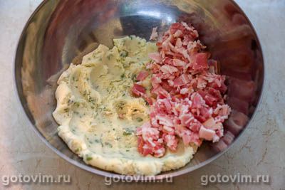 Картофельные палочки с сыром моцарелла, беконом и зеленью, Шаг 07