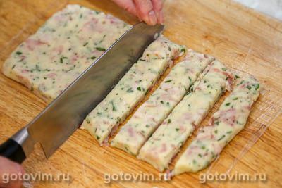 Картофельные палочки с сыром моцарелла, беконом и зеленью, Шаг 09