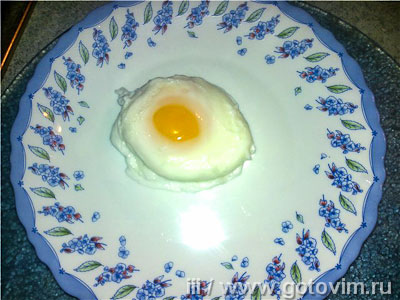 Яйцо - пашот под сырным соусом, Шаг 03