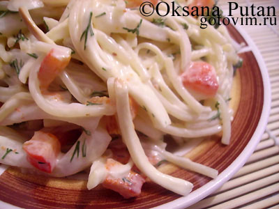 Паста-салат с кальмарами. Фотография рецепта