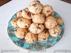 Кокосовое печенье с кусочками шоколада «Баунти»