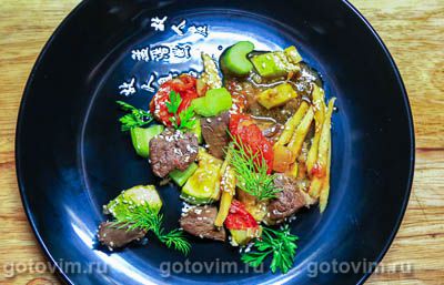 Печень терияки с грушей и овощами. Фото-рецепт