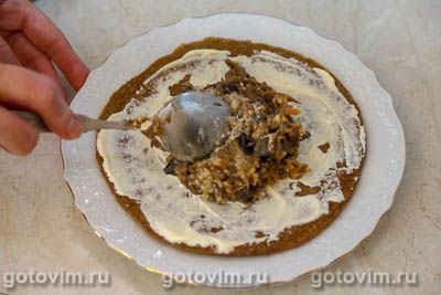 Печеночный торт с баклажанами и грецким орехами, Шаг 12
