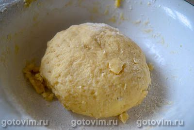 Песочный пирог с яблоками, апельсином и безе, Шаг 01