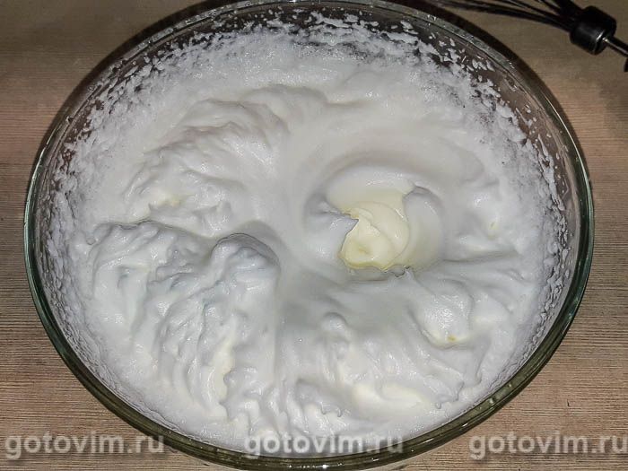 Воздушный пирог с инжиром и изюмом, Шаг 04