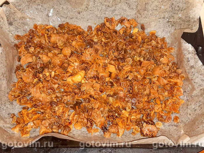 Воздушный пирог с инжиром и изюмом, Шаг 09