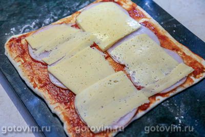 Пицца-круассан с ветчиной и сыром, Шаг 04