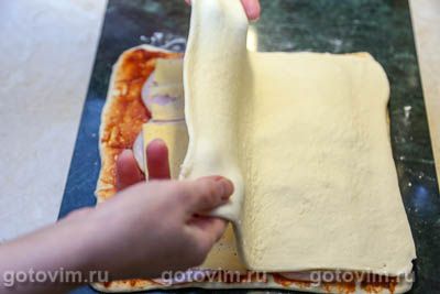 Пицца-круассан с ветчиной и сыром, Шаг 05