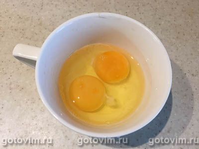 Батон в яйце