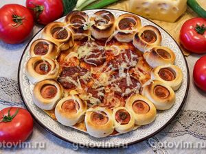 Пицца-пирог с бортиком из сосисок