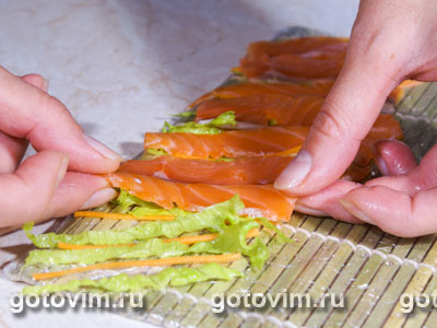 Полосатые суши (Tazuna Sushi или Rainbow Roll), Шаг 04