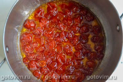 Пряное варенье из помидоров черри, Шаг 03