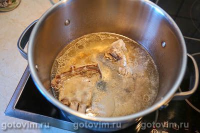 Путук из баранины с нутом - армянский суп в глиняном горшочке, Шаг 02