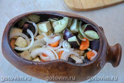 Овощное рагу с мясом, баклажанами и рисом в горшочке, Шаг 04