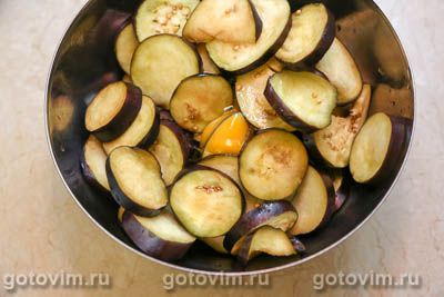 Рагу из свинины с жареными баклажанами и картофелем в соевом соусе, Шаг 05