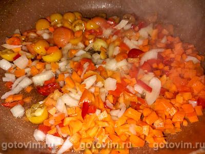 суп с ребрышками и перловкой рецепт. 03. суп с ребрышками и перловкой рецепт фото. суп с ребрышками и перловкой рецепт-03. картинка суп с ребрышками и перловкой рецепт. картинка 03. Суп с перловкой на свиных ребрышках стал одним из самых востребованных первых блюд в нашей семье. Мне, к примеру. Как и моему мужу, особенно нравится вкус перловочки. Она придает как-то утонченности и неповторимости горячему лакомству. Я же об интересном супчике узнала сравнительно недавно. Все как-то варила супы с добавлением макарон. А тут, поехала как-то в гости к подружке с ночевкой, она и угостила меня супом с перловкой. Вкус мне понравился, только подруга его варила диетическим, без мяса и зажарочки.