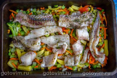 Рыба с овощами в духовке, Шаг 03