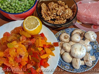 Рис с тушеным мясом, овощами, грибами и орехами, Шаг 01