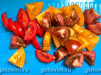 Салат из цветной капусты с помидорами и яйцами, Шаг 03