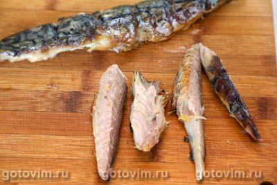 Овощной салат из зеленой редьки и копченой рыбы, Шаг 03