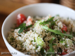 Салат из кус-куса с овощами