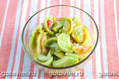 Салат из маринованных зеленых помидоров, Шаг 04