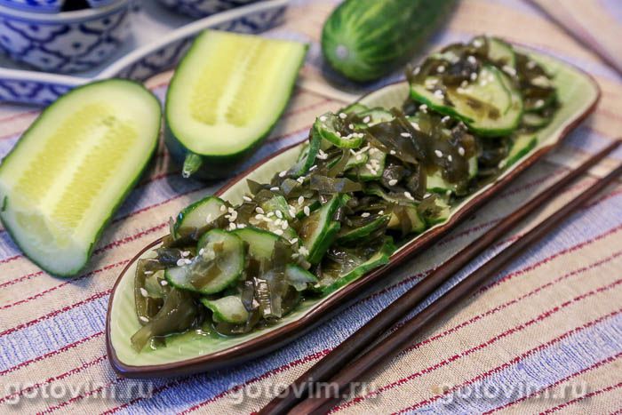 Японский огуречный салат с водорослями (Суномоно). Фотография рецепта