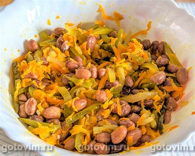 Салат из фасоли с солеными огурцами, Шаг 04